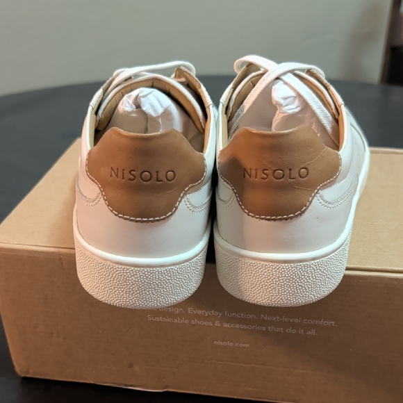 Nisolo Bria Go-To Court Sneaker Cream and Tan - Picture 6 of 6